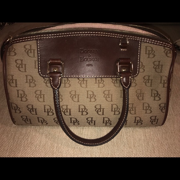 Authentic Dooney & Burke purse - Picture 2 of 8